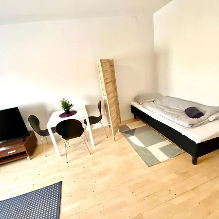 Apartment Dp *